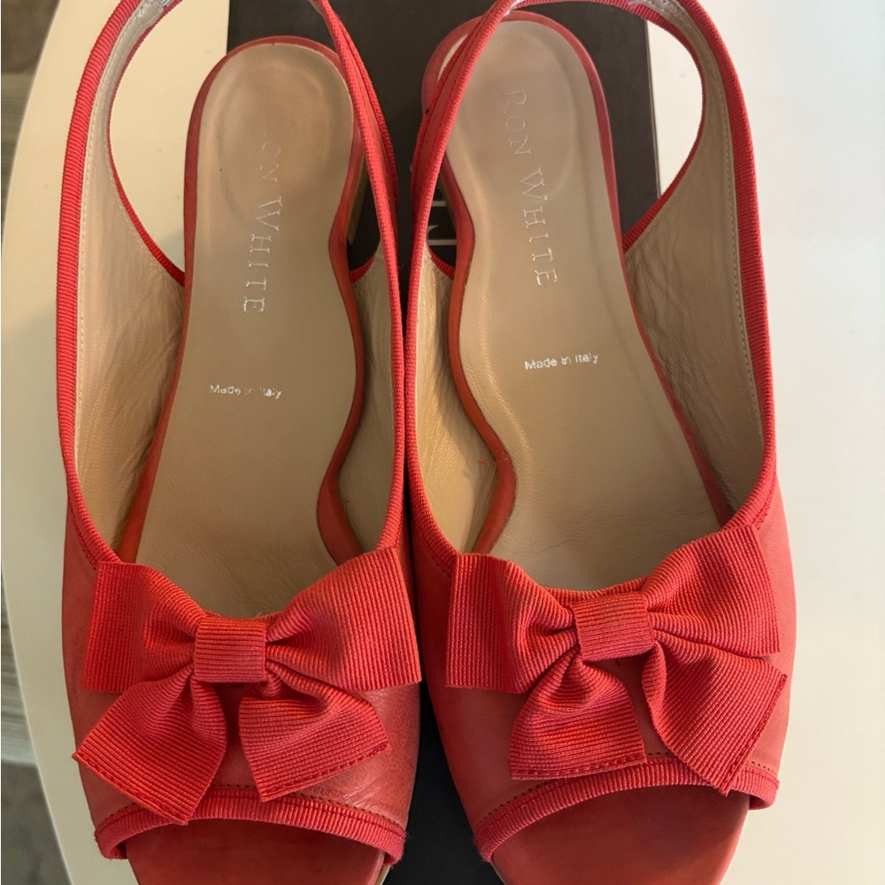 Ron White Women's Coral Slingback Flats